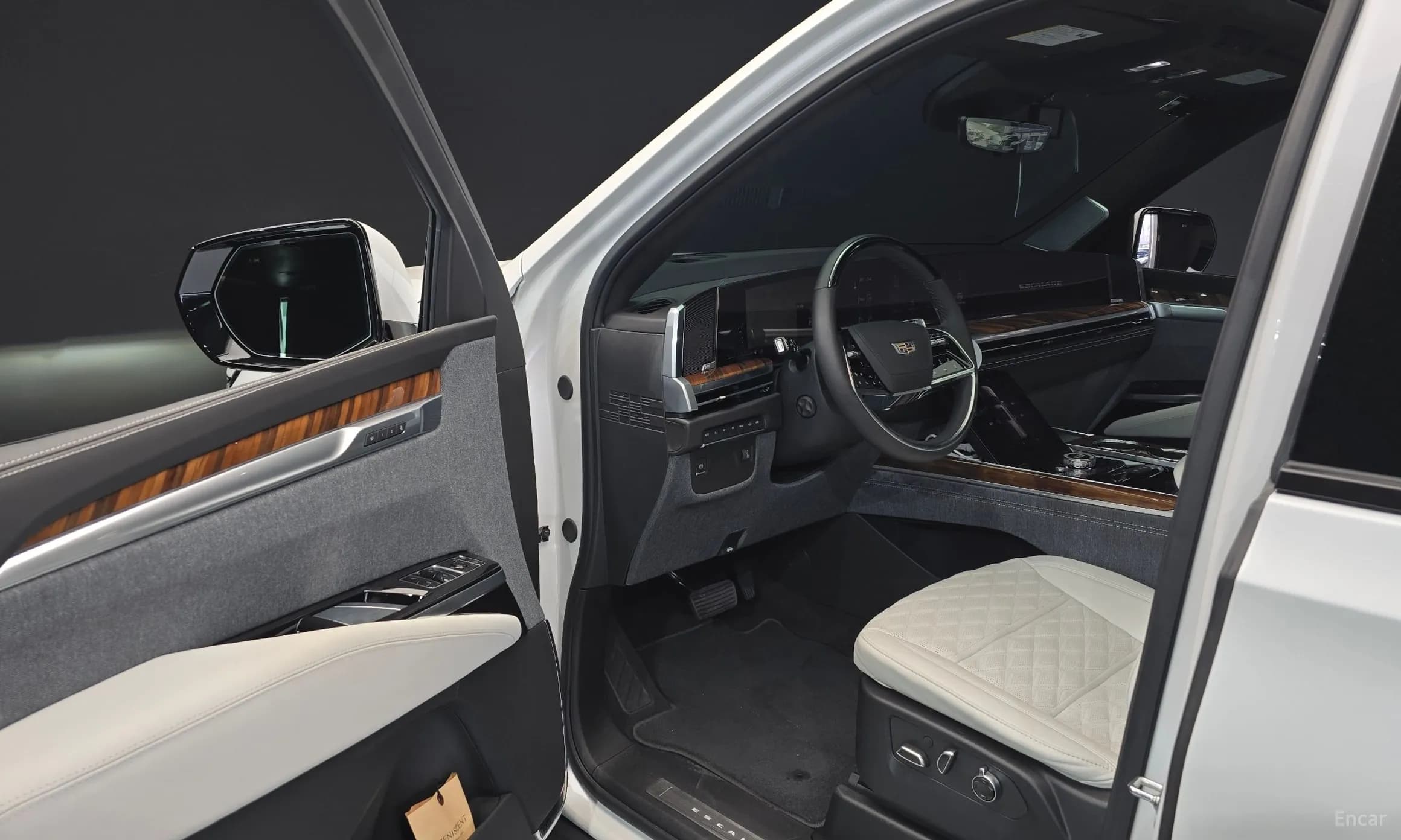 Escalade 5th Generation