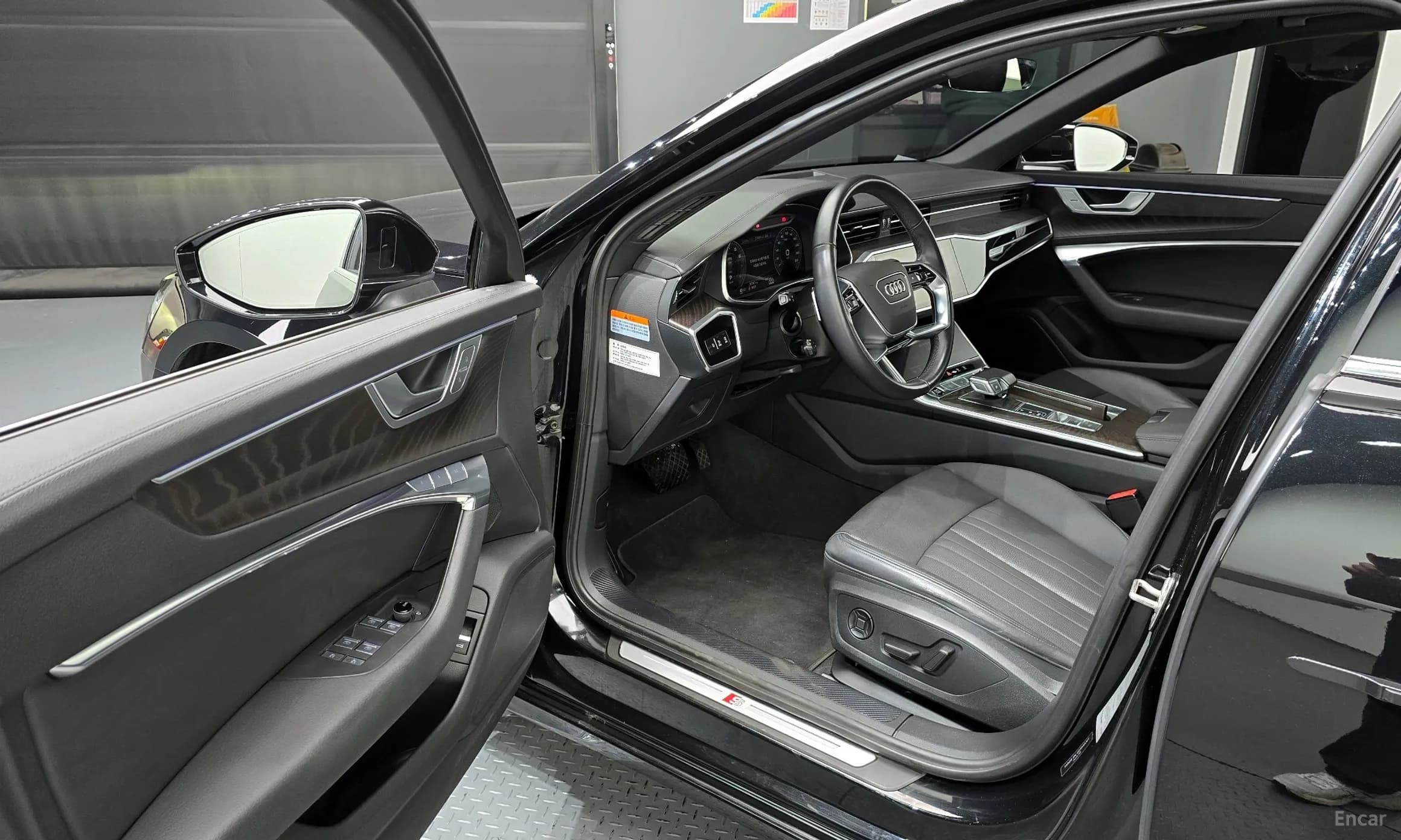 A6 (C8)