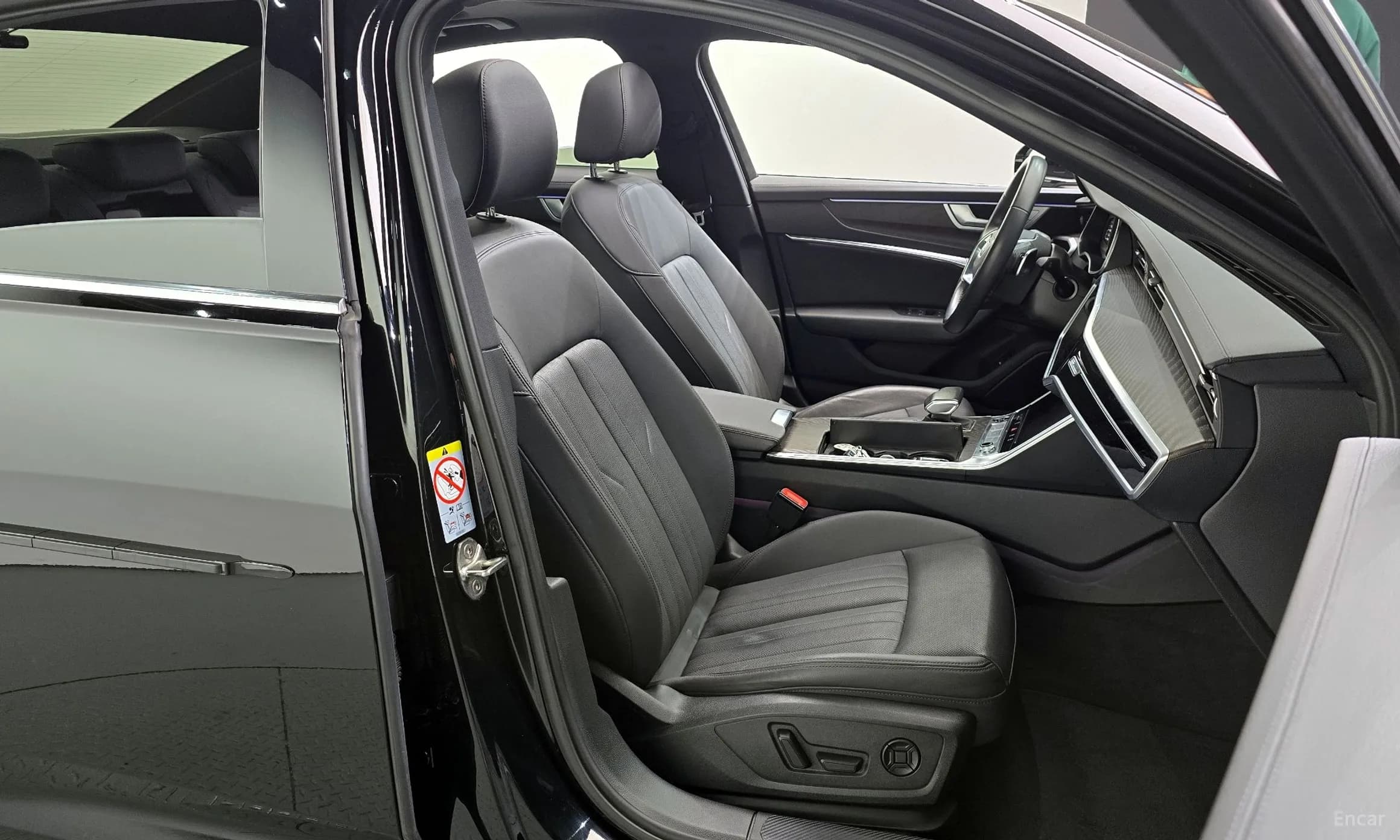 A6 (C8)