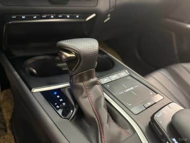 UX250h