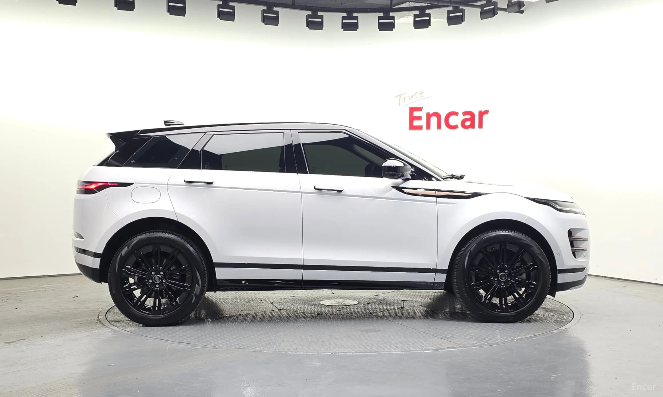 Range Rover Evoque 2nd Generation