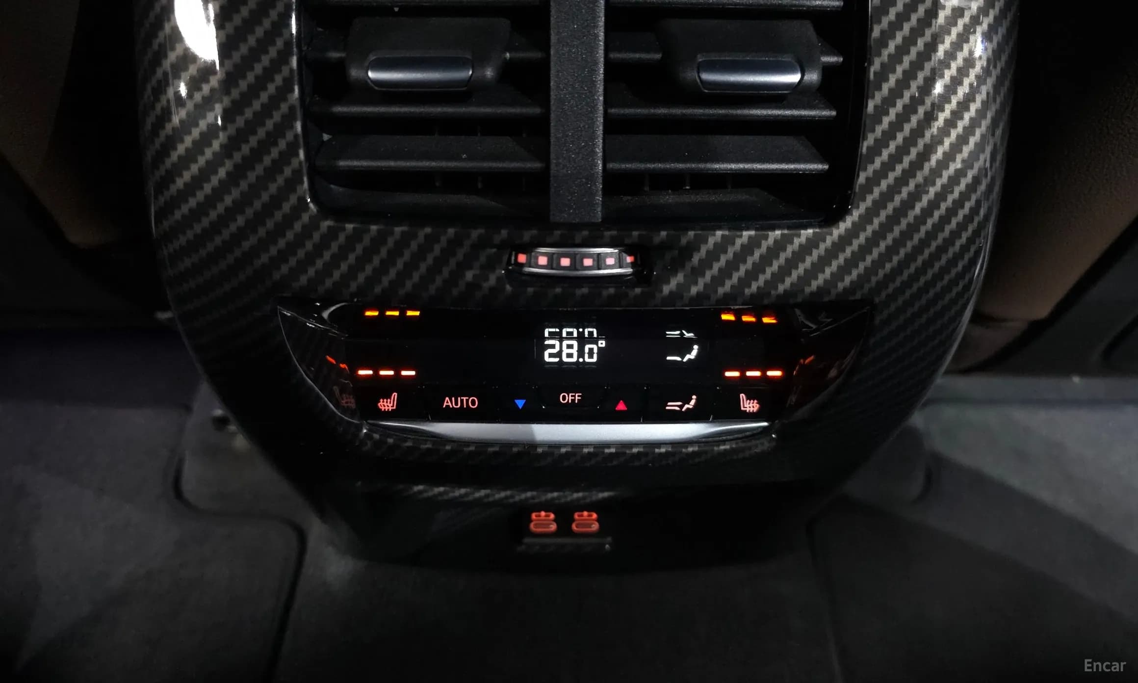 X4 (G02)