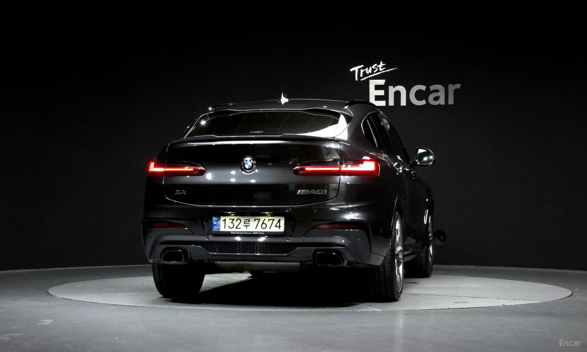 X4 (G02)