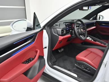 Macan EV