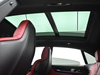 Macan EV