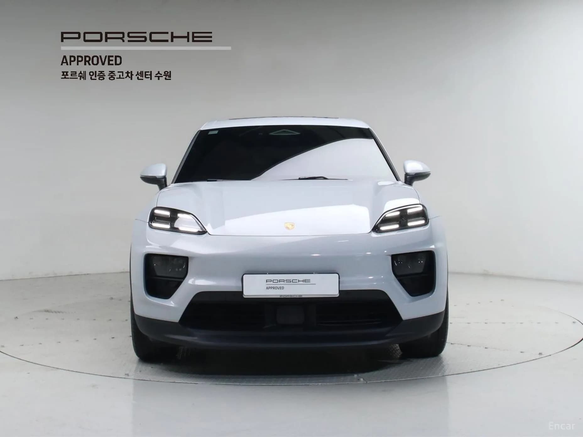 Macan EV