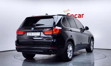 X5 (F15)