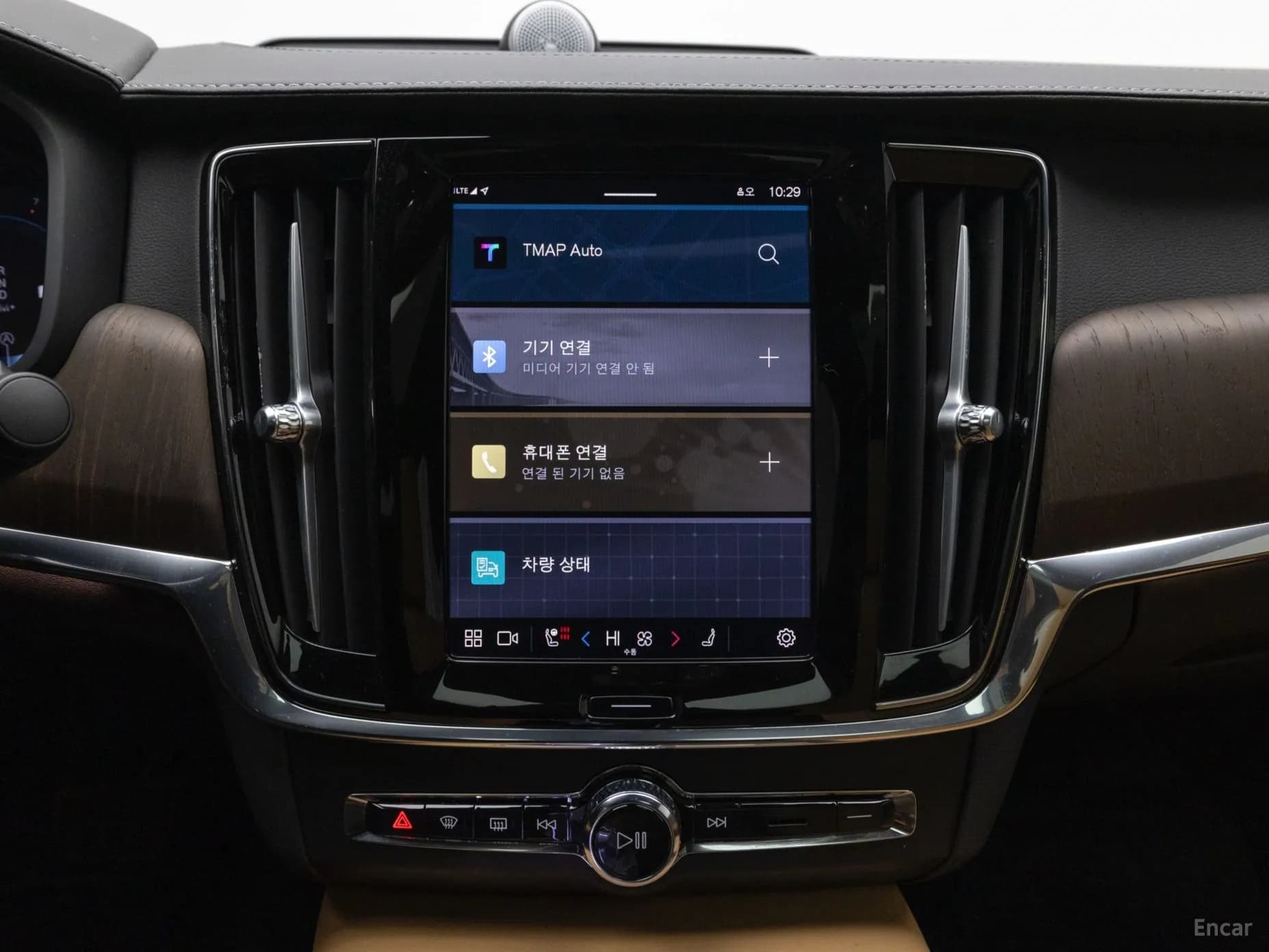 S90