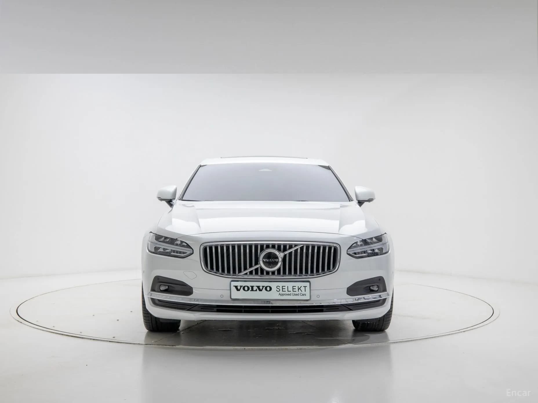 S90