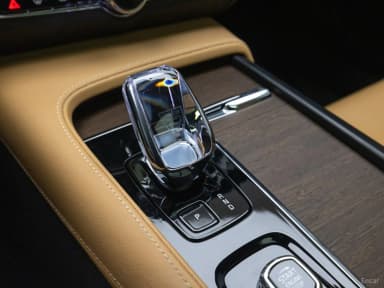 S90