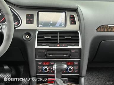 Q7