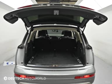 Q7