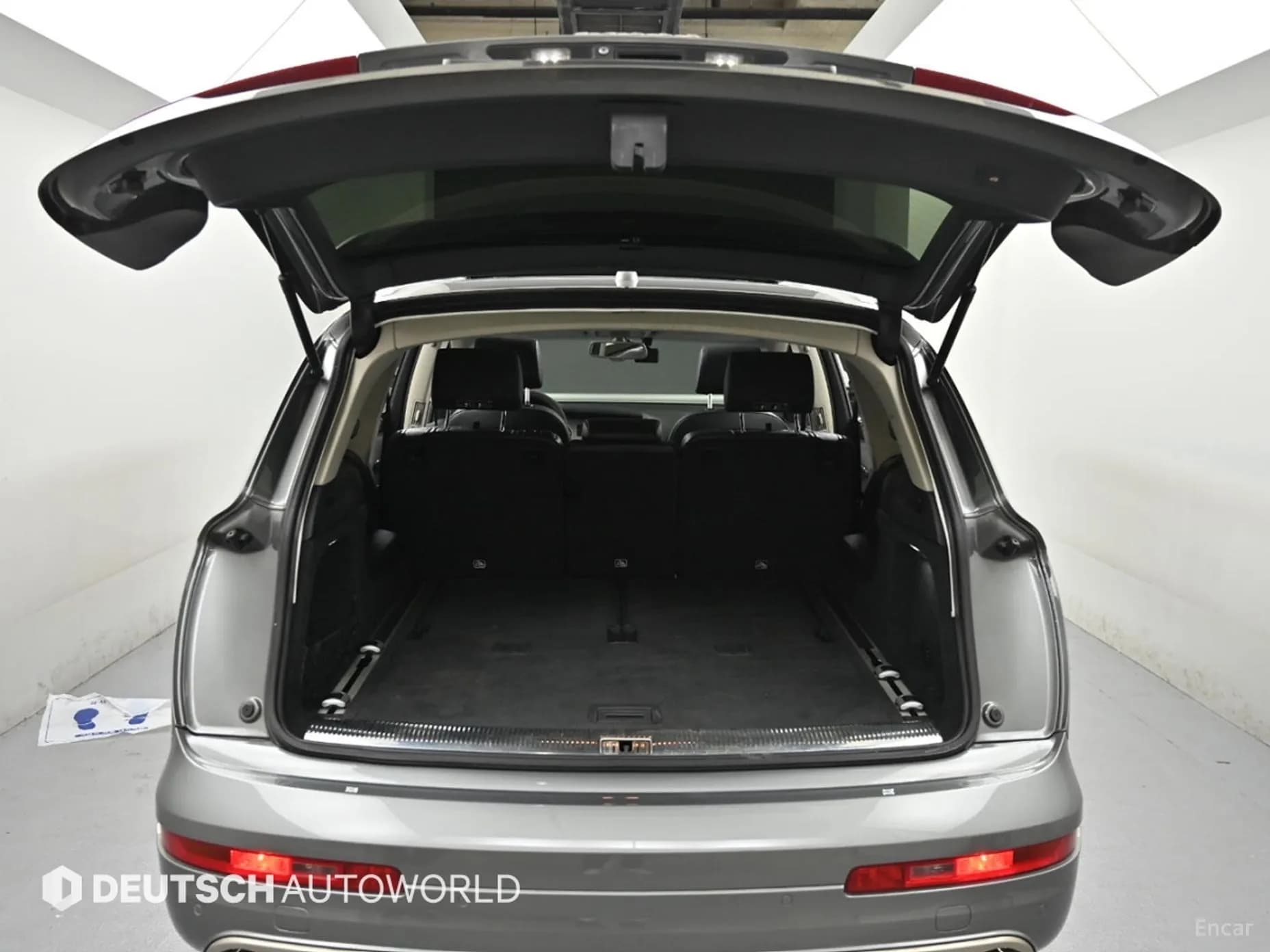 Q7