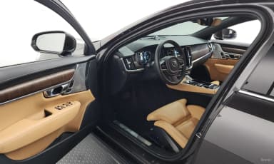S90