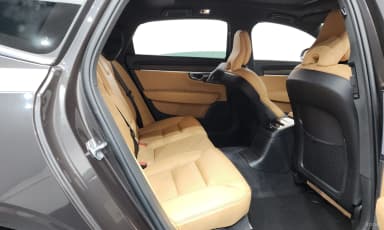 S90