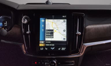 S90