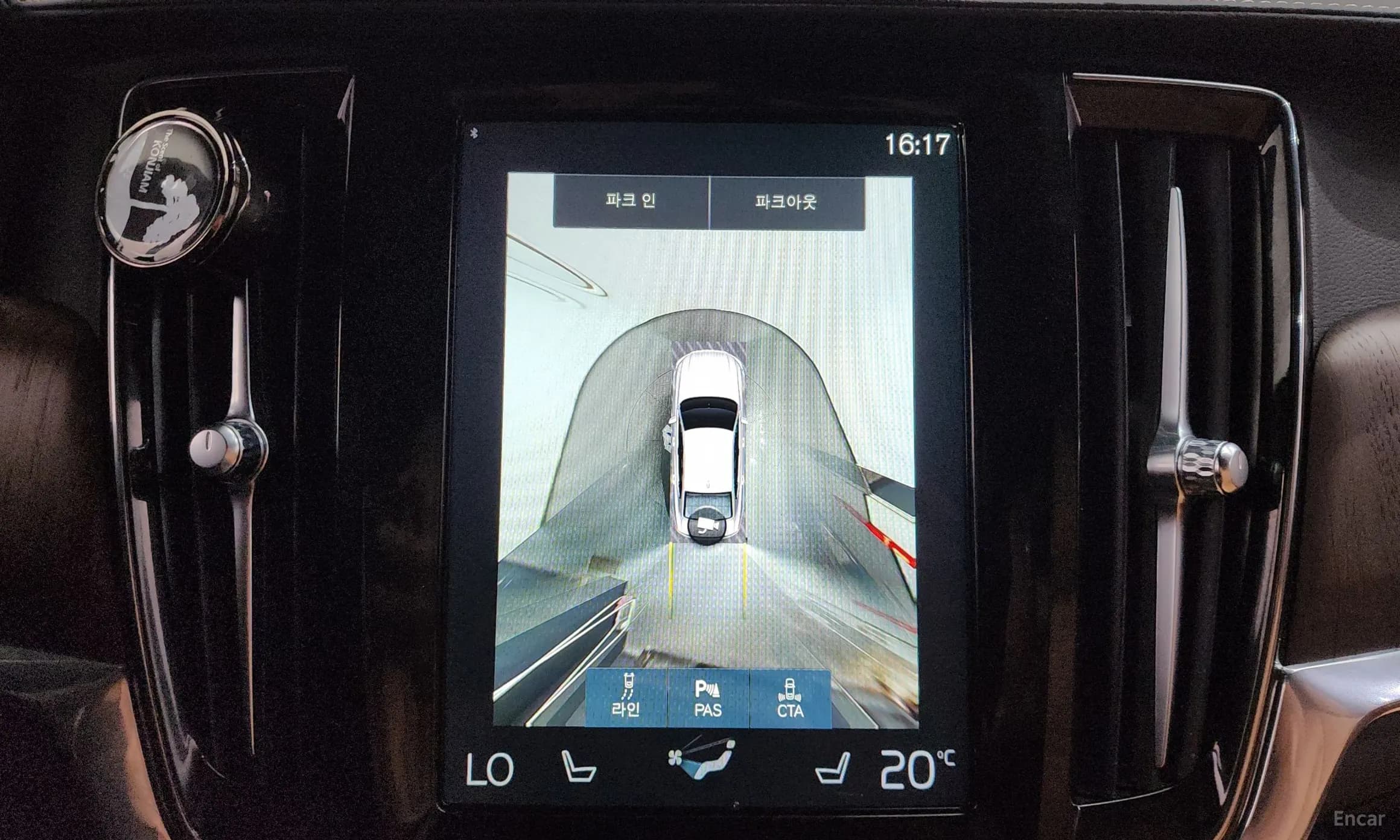 S90