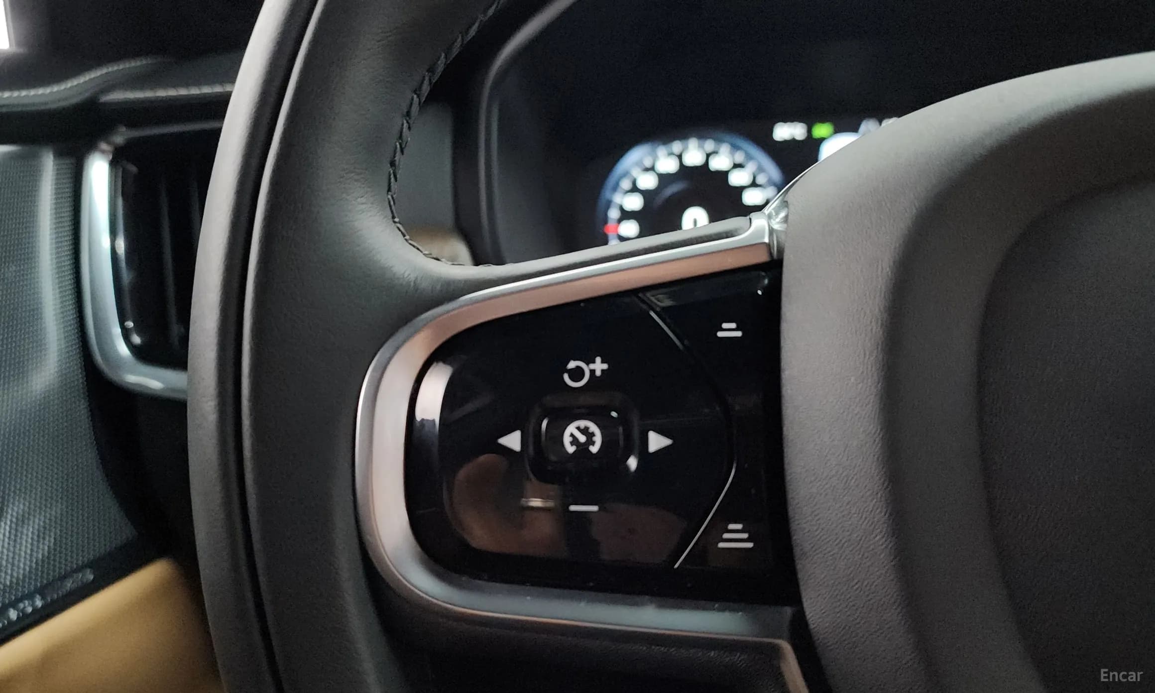 S90