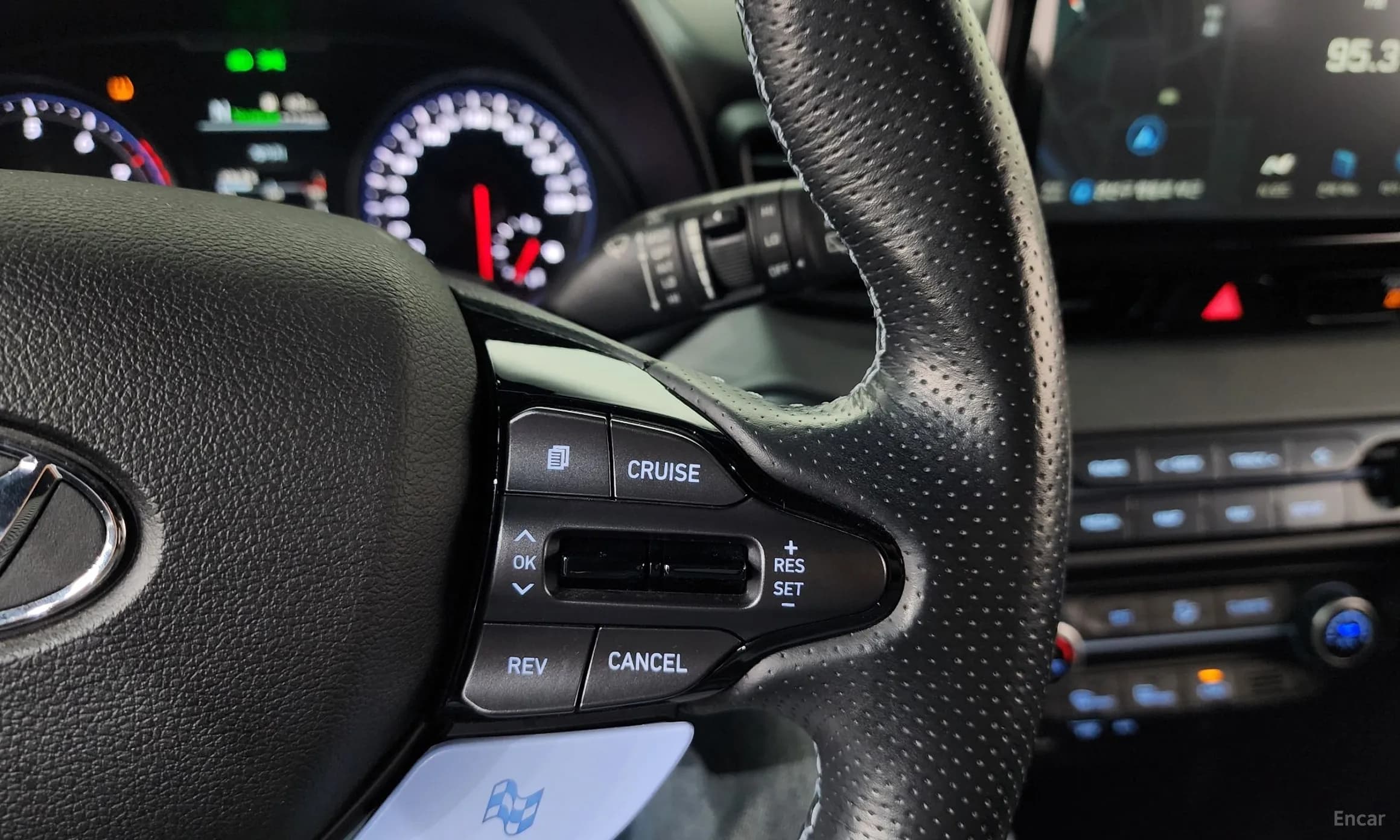 Veloster (JS)