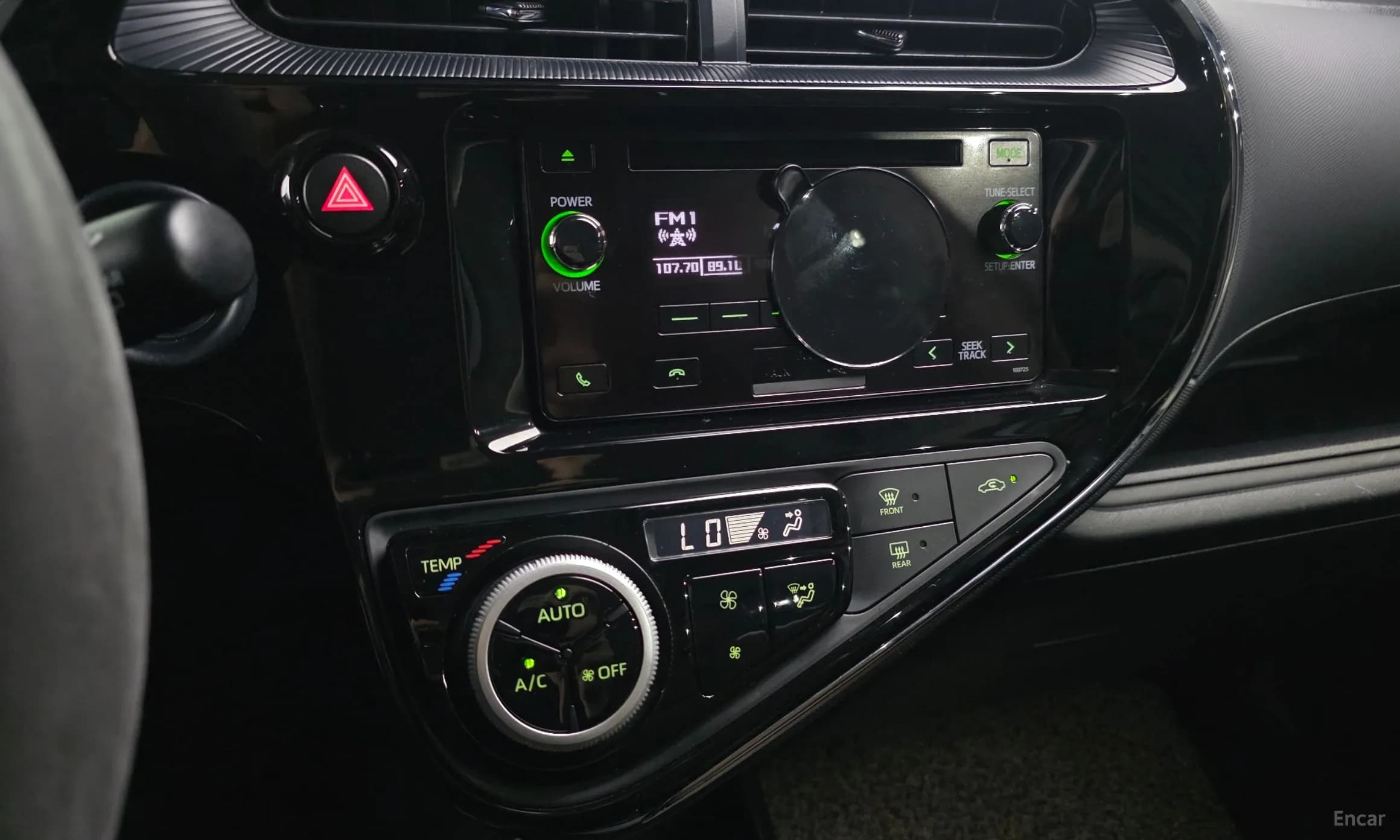 Prius C
