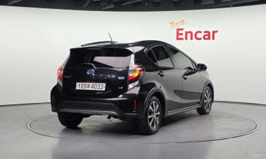 Prius C