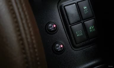 Prius C