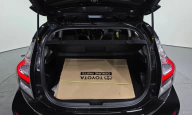 Prius C