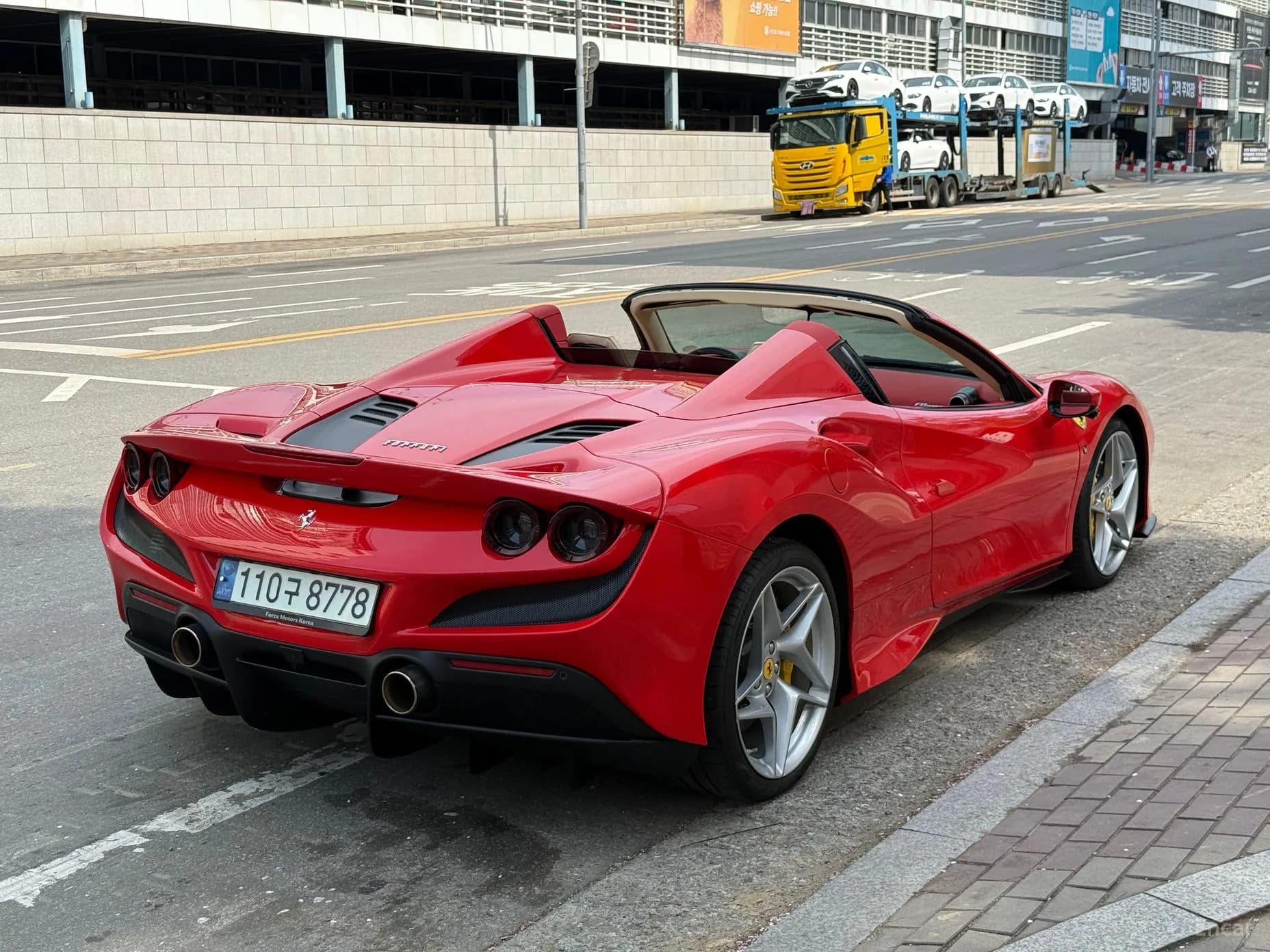 F8 Spider