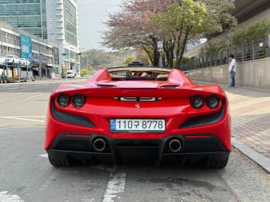 F8 Spider