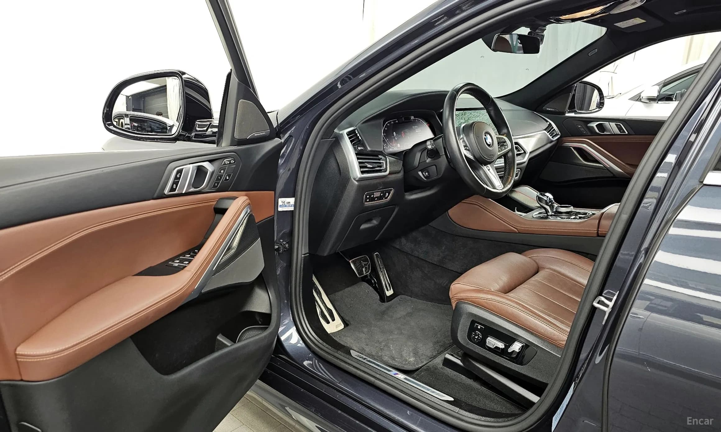 X6 (G06)