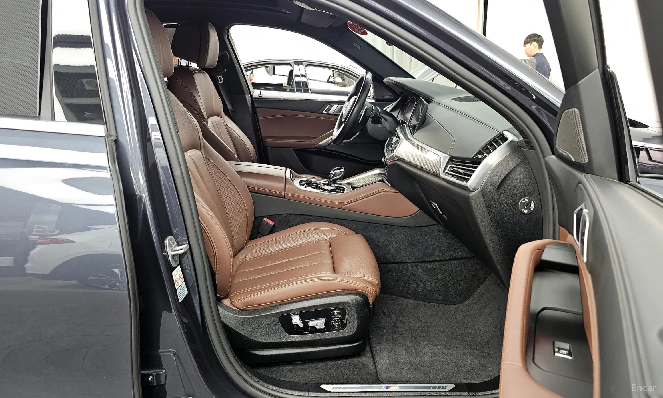 X6 (G06)