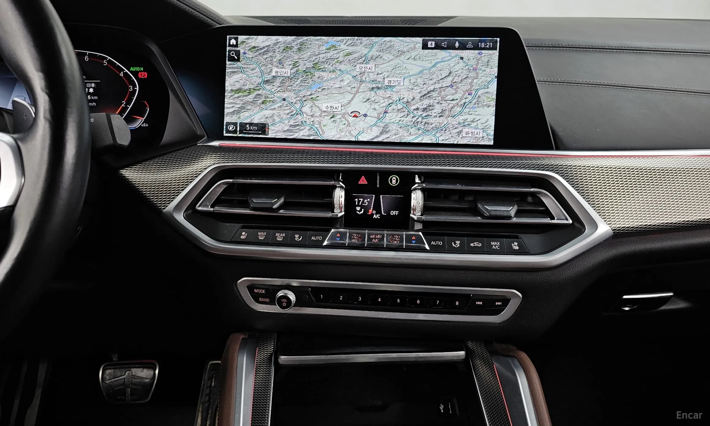 X6 (G06)