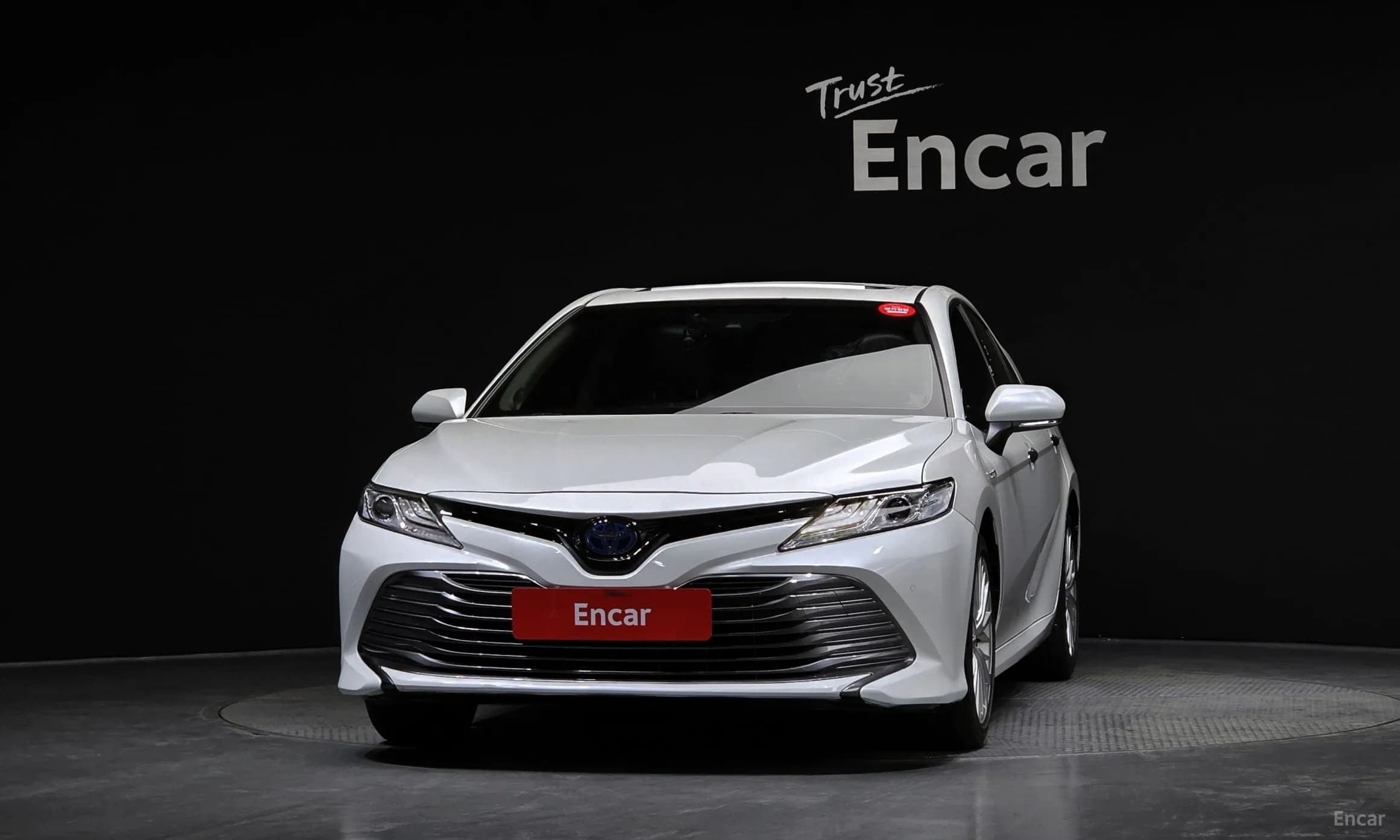 Camry (XV70)