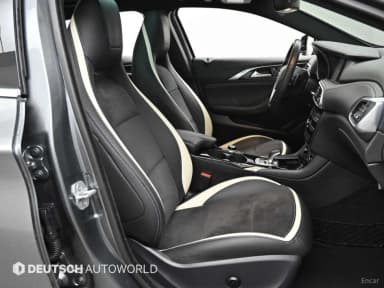 Q30