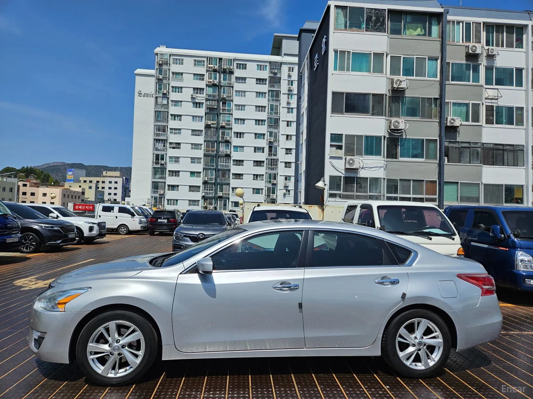 Altima