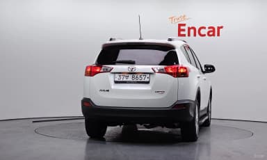 RAV4