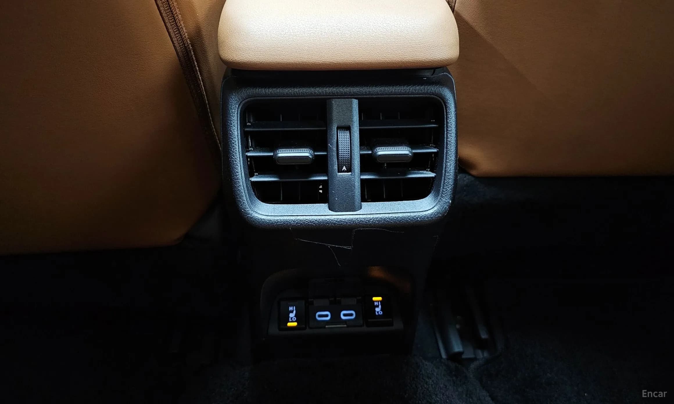 UX300e