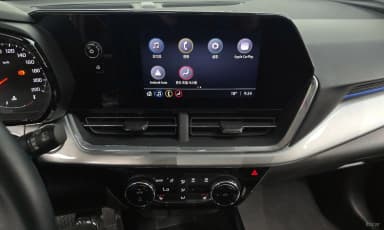 Trax Crossover