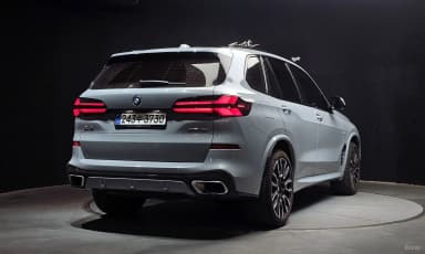 X5 (G05)