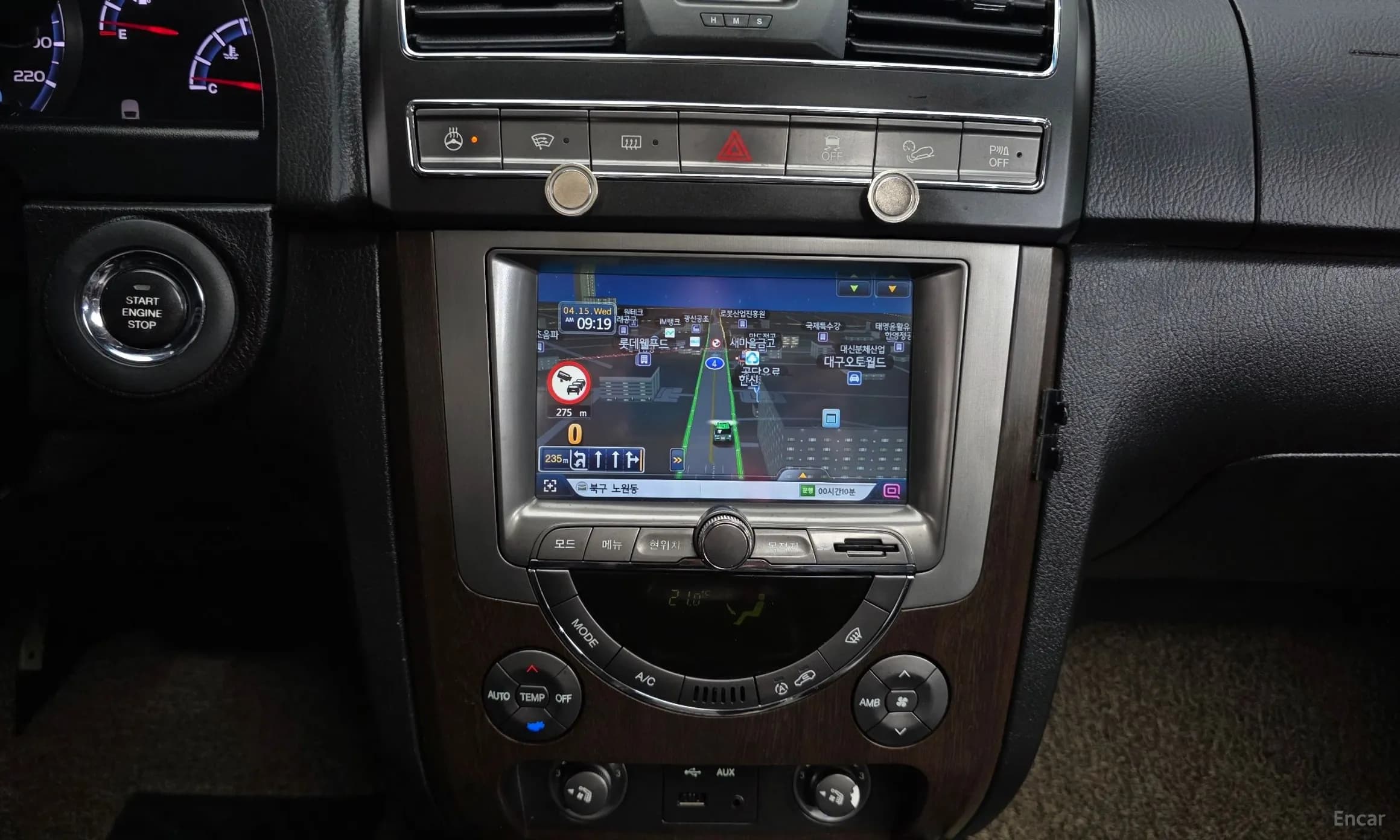 Rexton W