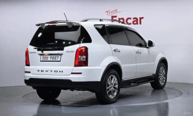 Rexton W