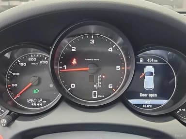 New Cayenne