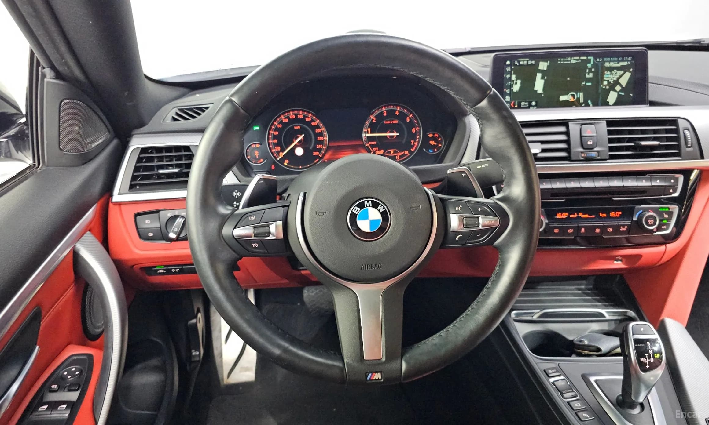 Series 4 (F32)