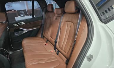 X5 (G05)