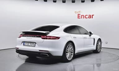 Panamera (971)
