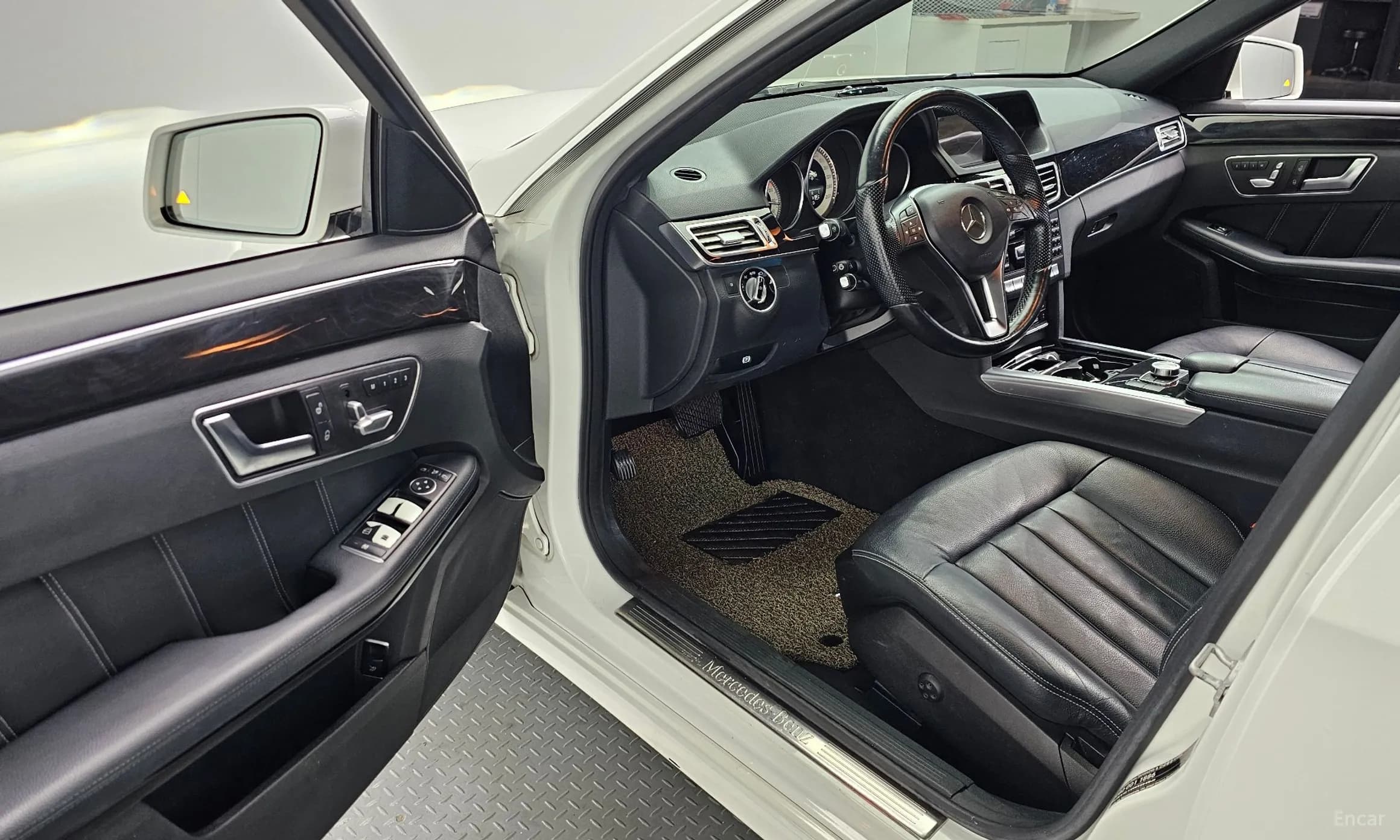 E-Class W212
