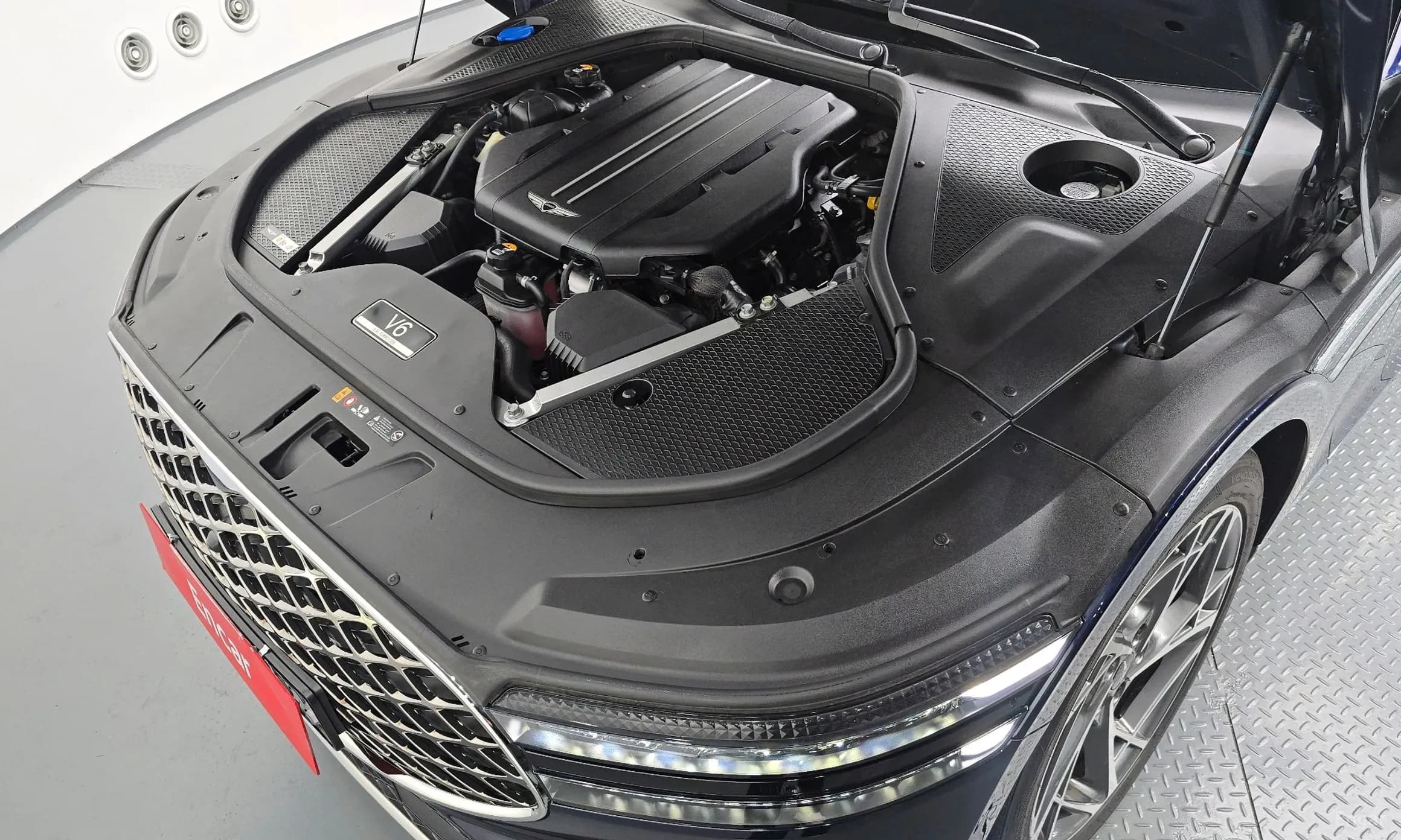 G90 (RS4)