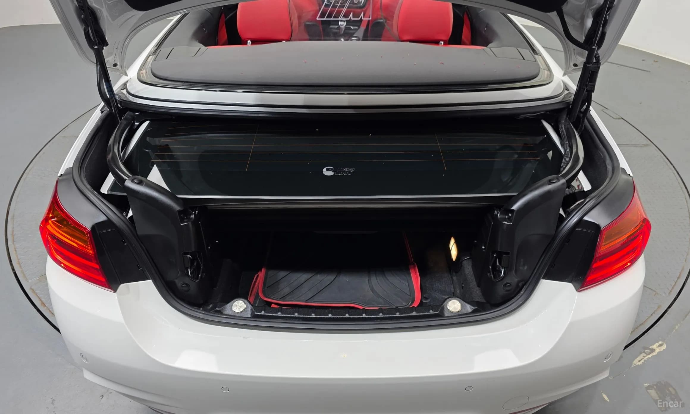 Series 4 (F32)