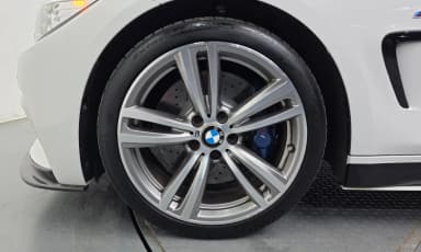 Series 4 (F32)