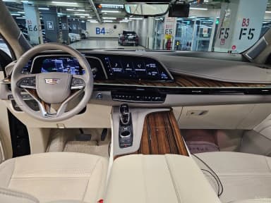 Escalade 5th Generation